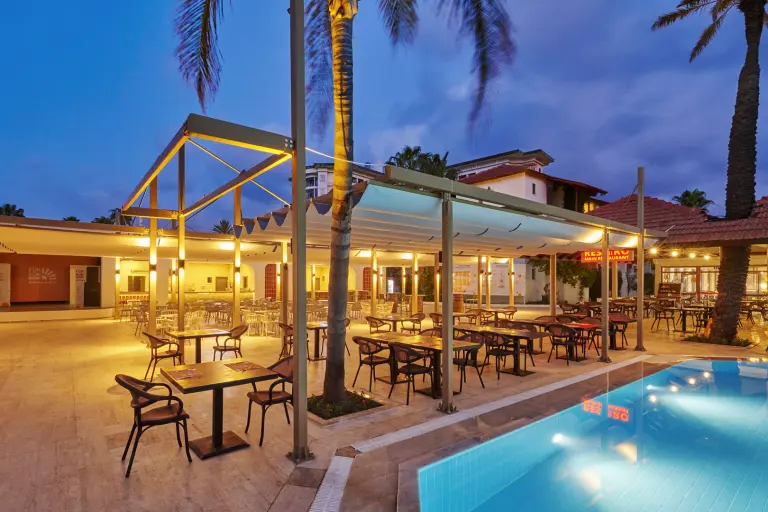 Restoran &amp; Bar